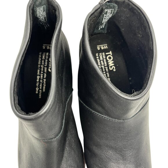 TOMS BLACK LEATHER HEEL ANKLE BOOTS 6.5 WOMENS BACK  ZIP TASSEL BOOTIES WOOD HEE - Picture 12 of 16